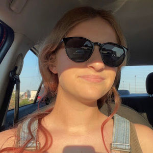 Meet your Posher, Ellie